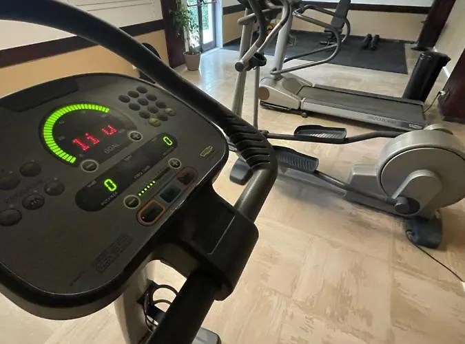 Corallo Марина-Ромеа