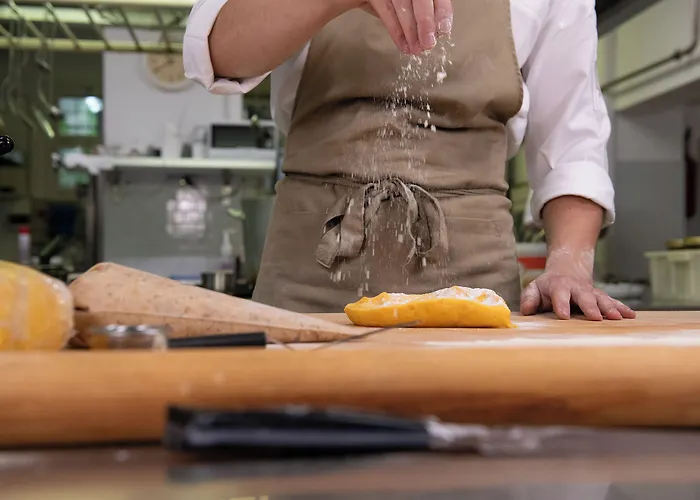 Corallo Марина-Ромеа